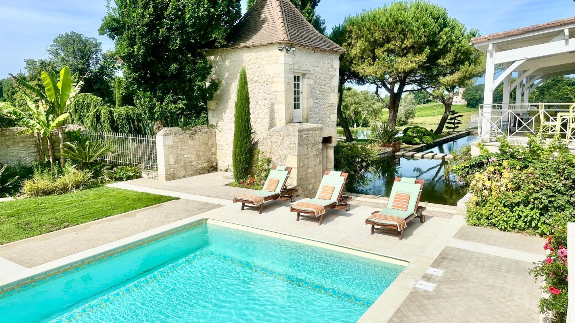 Chateau De Lafont Suites Saint-Vivien  Exterior foto